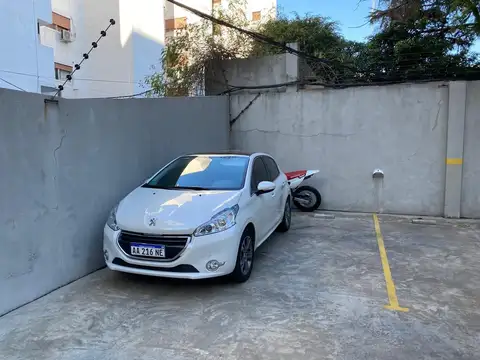 VENTA Cochera en  CORDOBA al 2500