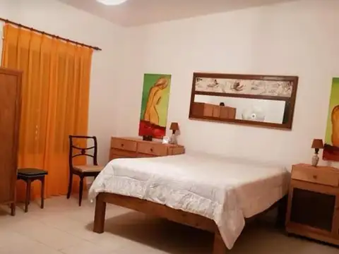 Bernardino Junco y Avenida Crucero 9 de Julio