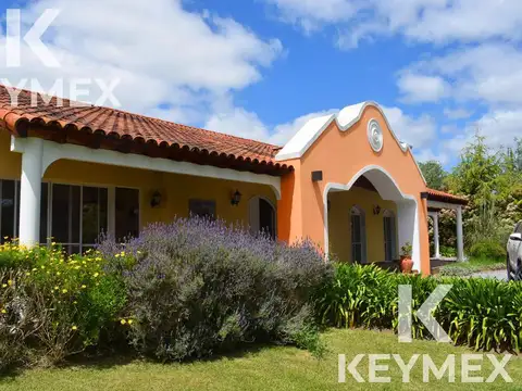 VENTA DE CASA DE 3 DORMITORIOS EN CAMPOS DE ROCA