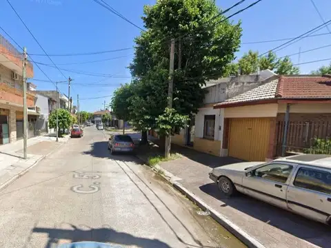 Casa 7  ambientes venta Jose Leon Suarez