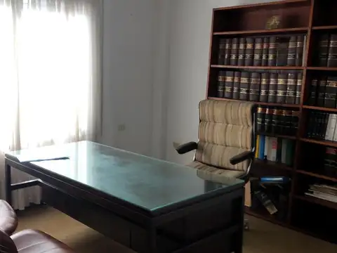 Casa 7  ambientes venta Jose Leon Suarez