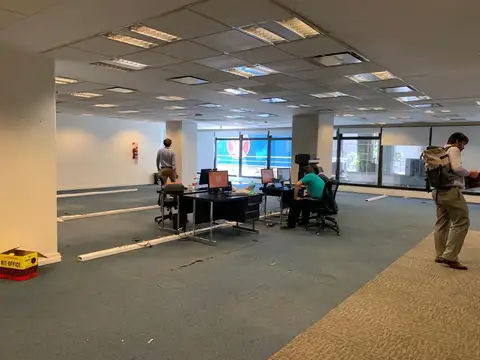 OFICINA EN VENTA EN MICROCENTRO