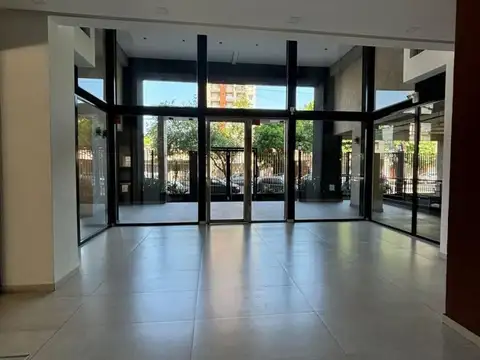 Av América 300, Piso 6