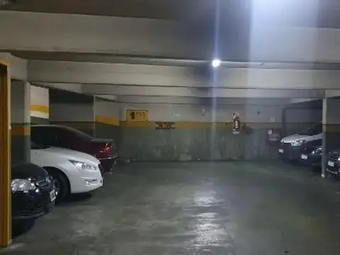 Hidalgo 100, Caballito. Cochera cubierta fija U$14.250