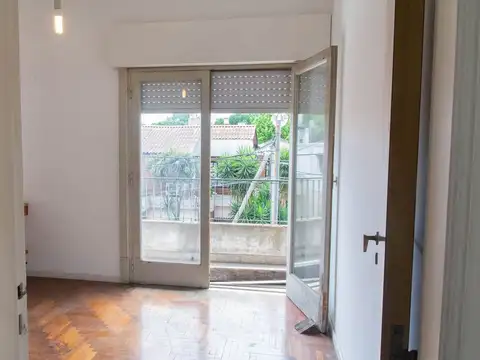 Depto Tipo Casa en Venta 67 años