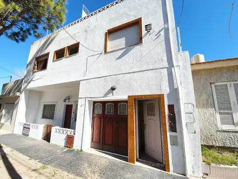 Depto 2 amb. con amplia terraza propia - SIN EXPENSAS 