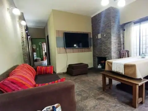 Casa en Venta en Burzaco, USD 145.000