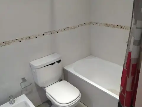 Departamento 1 ambiente con 1 baño