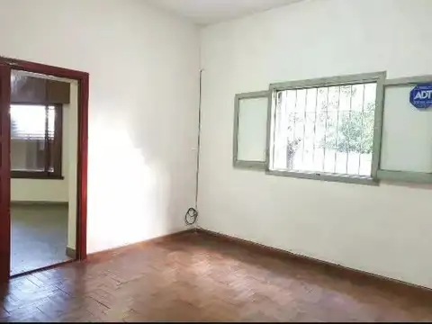 Depto Tipo Casa en Venta en Quilmes Oeste, USD 57.000
