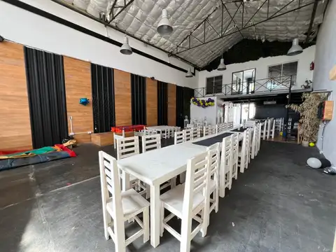 Av. Centenario al 2100