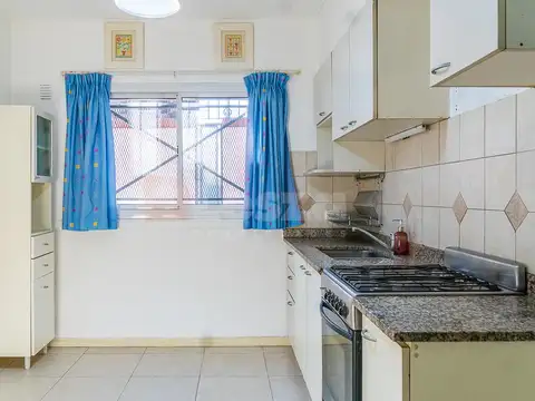 Depto Tipo Casa en Venta en Lanus Este, USD 108.000