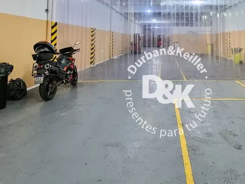 Galpon en Venta en Valentin Alsina, USD 505.000