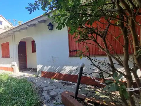 VENTA LOCAL VILLA GESELL PASEO 139