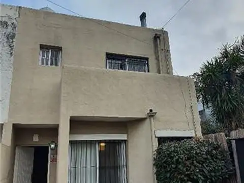 NUESTRAS MALVINAS 1100