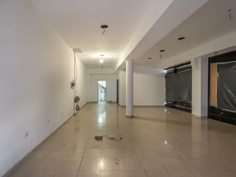 Hipolito Yrigoyen 674 , Piso 2