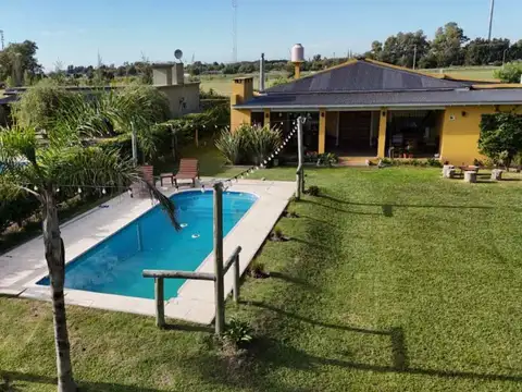 VENTA QUINTA 4 AMBIENTES LUJAN PATIO PILETA