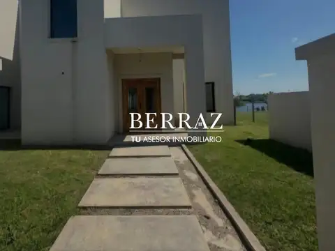 Casa Venta 3 Dormtorios Barrio San Matías Lote de 840 m2  A la Laguna Escobar