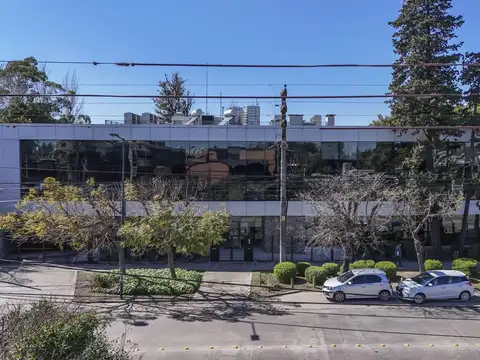Oficina en venta 4 cocheras san isidro