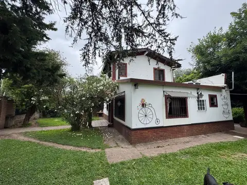 Quinta en Venta en Paso del Rey, USD 149.800