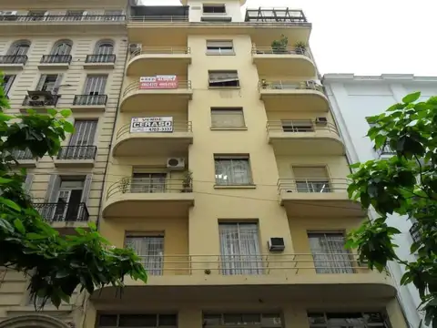 4 amb. bcon.calle Apto Prof. o Vvda.