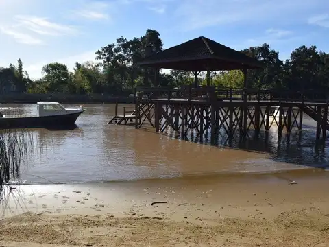 Rio o Arroyo Capitan Muelle Chispita 100