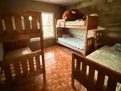 OPORTUNIDAD CASA A TERMINAR CON PILETA