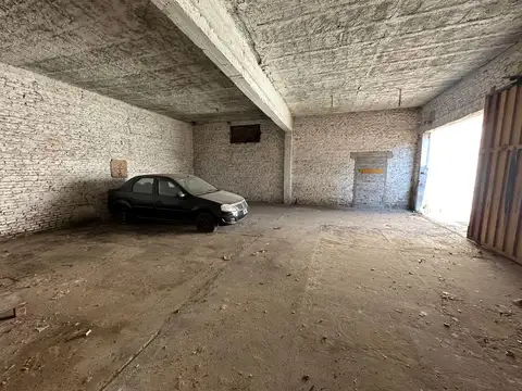 Galpon en Venta 10  mts Frente