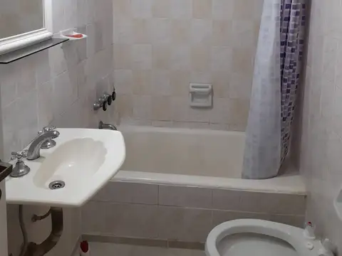 Departamento en Alquiler en Balvanera, $ 500.000