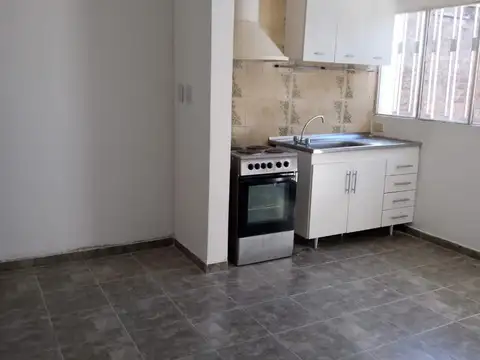 Casa en Alquiler en Capitan Bermudez, $ 395.000