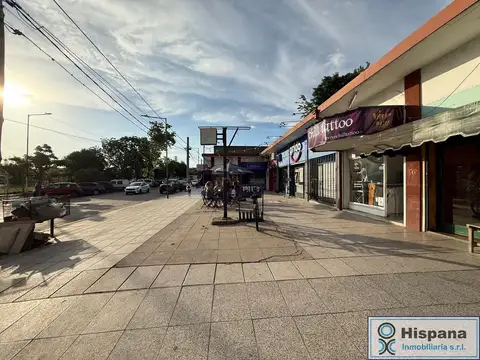 Local en Alquiler en Del Viso, $ 780.000