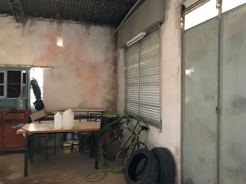 VENTA / DEPOSITO-GARAGE / APTO LOCAL COMERCIAL