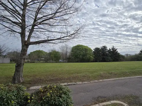 Brujas Barrio Privado , San Isidro S/N Pilar