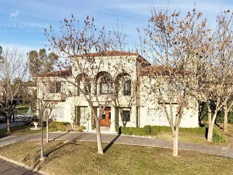 Casa en Venta de 4 dormitorios