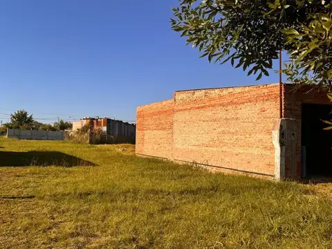 LOTE /TERRENO  con PROYECTO de CONSTRUCCION