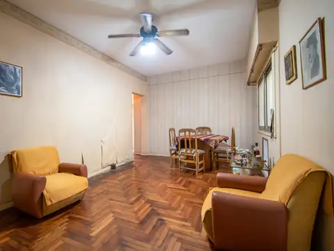 Departamento en Venta en Chacarita, USD 92.000