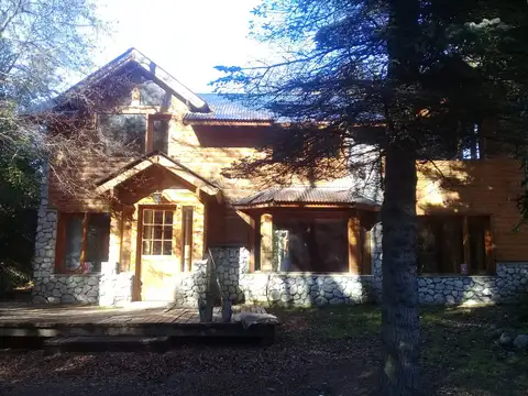 HERMOSA CABAÑA EN LOMAS DEL CORRENTOSO