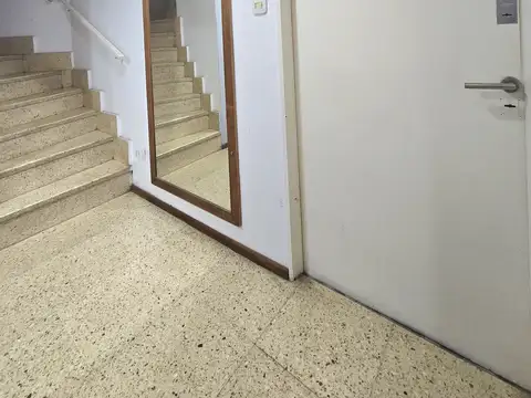 Juan Manuel De Rosas 1500, Piso 00