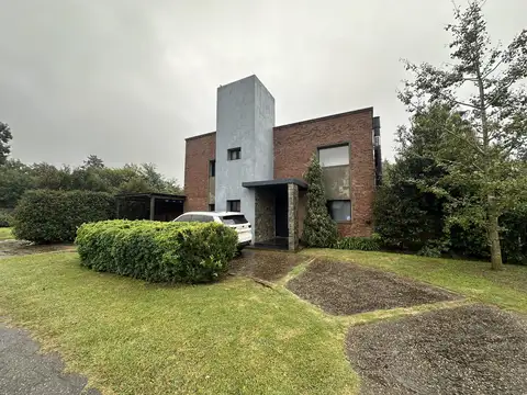 Casa en Alquiler de 3 dormitorios