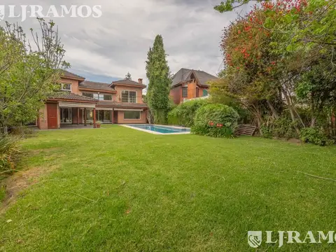 Casa en Venta al Noroeste