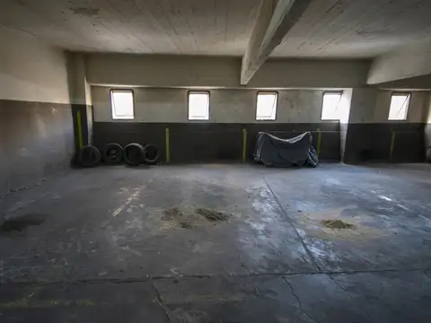 VENTA – 3 COCHERAS – JUNTAS O POR SEPARADO – BARRIO NORTE