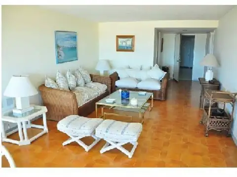 Departamento en Venta en Punta del Este, USD 470.000