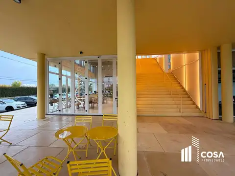 Local comercial en venta  Funes Santa Fe ubicación estratégica