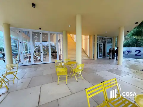 Local comercial en venta  Funes Santa Fe ubicación estratégica
