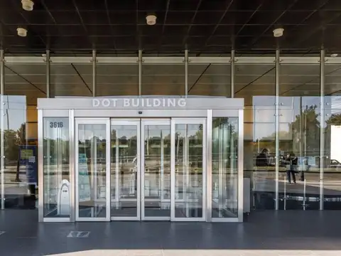 Oficinas corporativos en alquiler - Vedia 3600 - 1er Piso