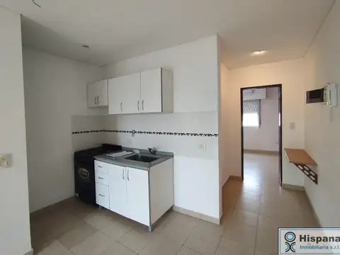 Pizarro, entre Valentín Gómez e Independencia al 1300