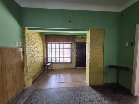 Casa 4 Ambientes VENTA Villa Sarmiento Gran Patio