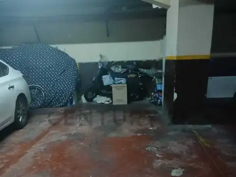 Oportunidad Cochera en Venta en pleno Barrio de Recoleta.