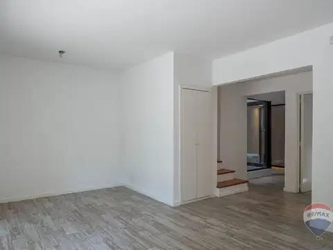 Depto Tipo Casa 4 ambientes con 2 baños