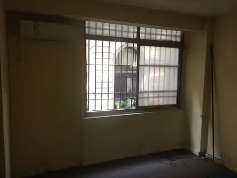 Oficina en Venta en San Nicolás, USD 70.000