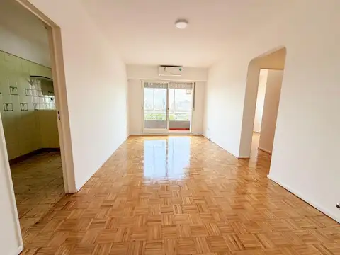 Departamento de dos ambientes con balcon